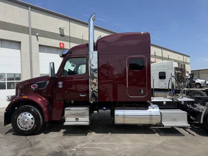 2027 Peterbilt 567-5