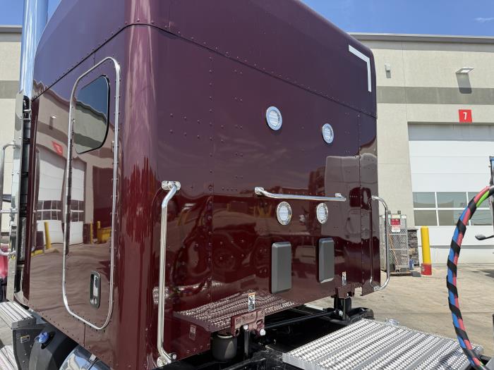 2027 Peterbilt 567-19