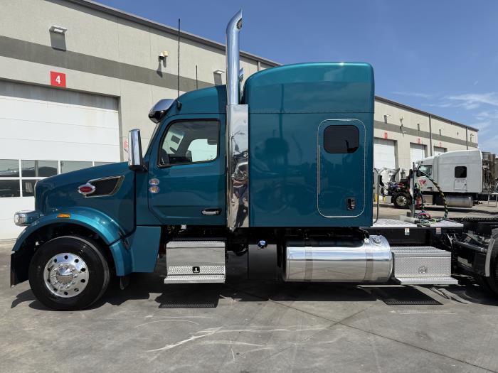 2027 Peterbilt 567-5