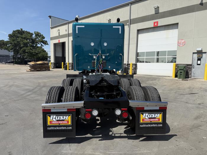 2027 Peterbilt 567-7