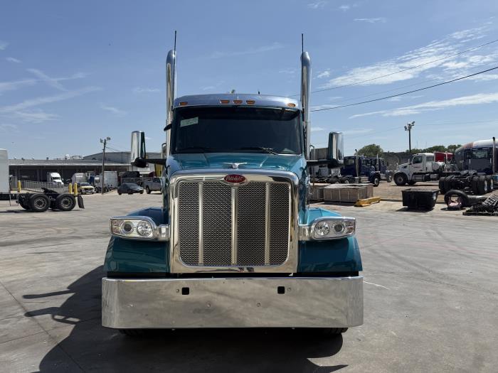 2027 Peterbilt 567-12