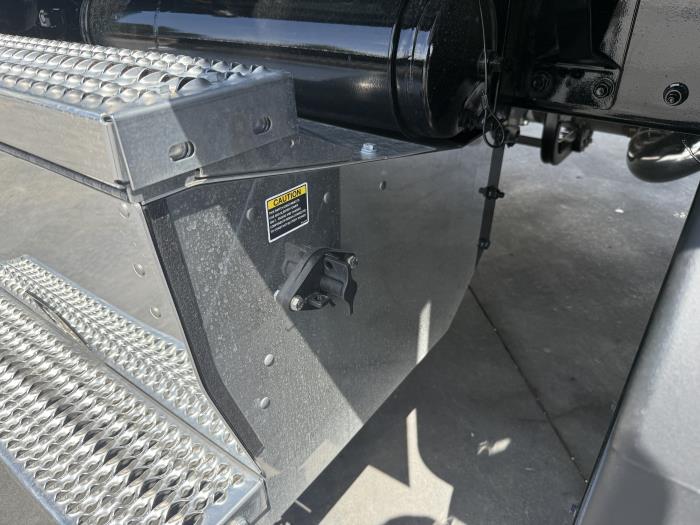 2027 Peterbilt 567-29