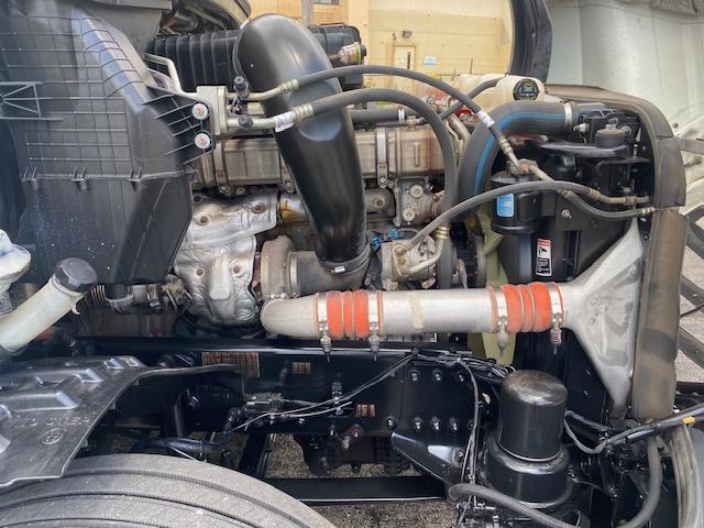 2022 Freightliner Cascadia-13