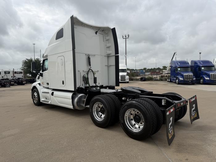 2020 Peterbilt 579-2