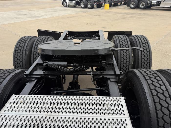 2020 Peterbilt 579-12