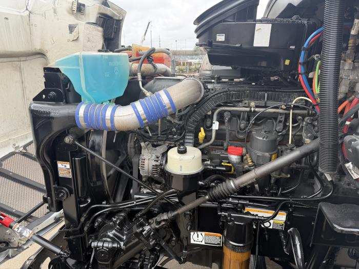 2020 Peterbilt 579-15
