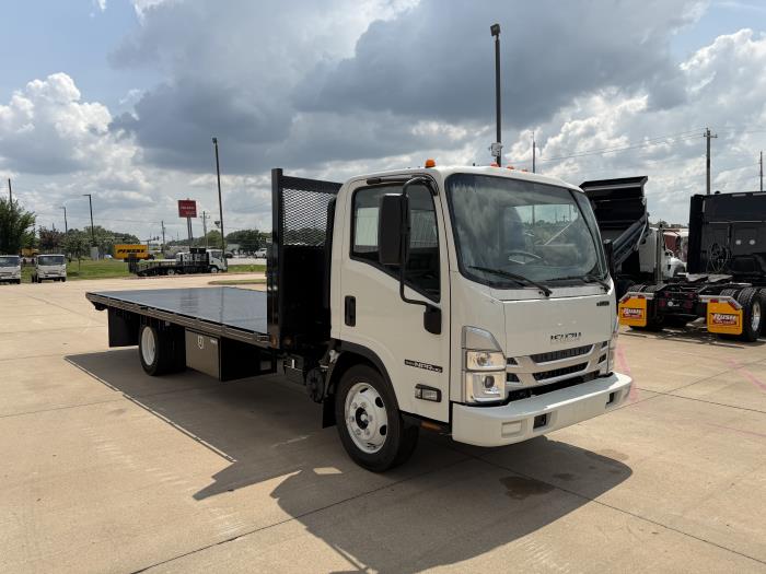 2026 Isuzu NPR-HD-7
