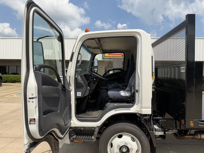 2026 Isuzu NPR-HD-8