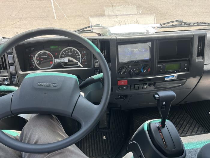 2026 Isuzu FTR-9