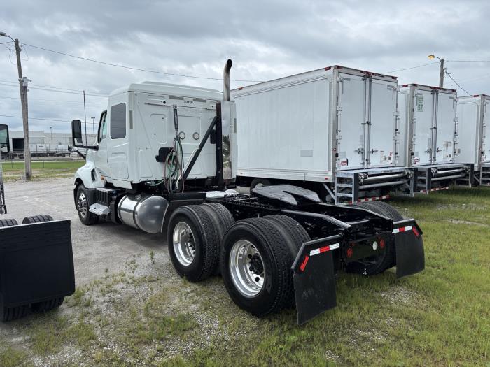 2021 International LT625-5