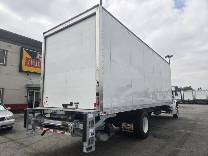 2023 Freightliner Business Class M2 106-4