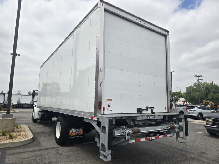 2023 Freightliner Business Class M2 106-5