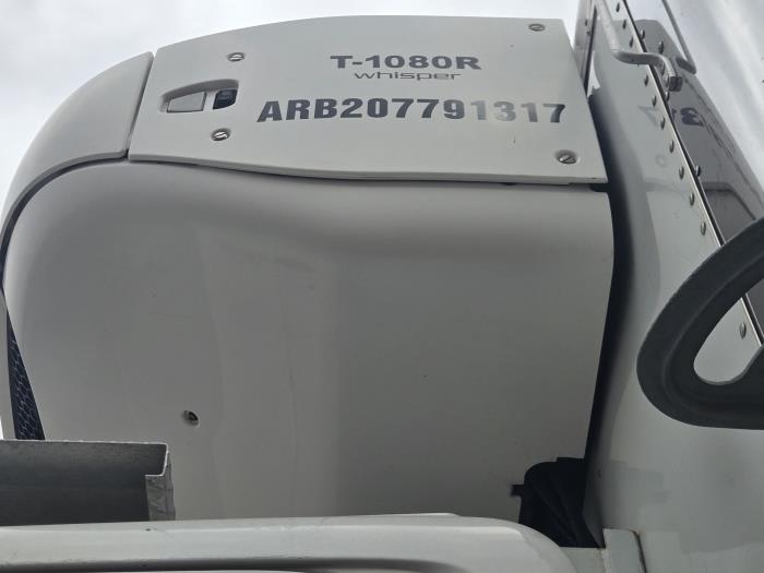 2020 Hino 268A-17