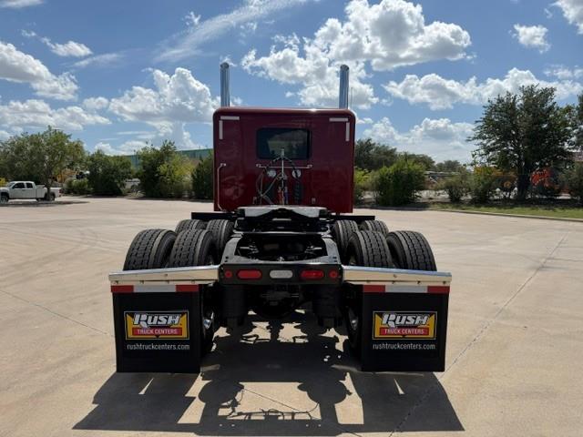 2027 Peterbilt 589-7