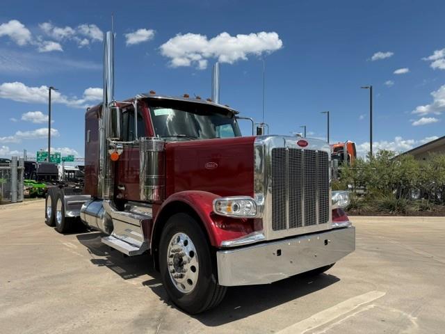 2027 Peterbilt 589-12