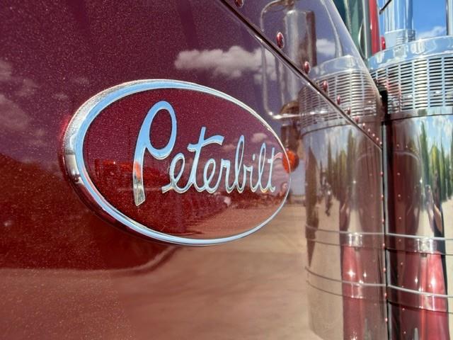 2027 Peterbilt 589-14