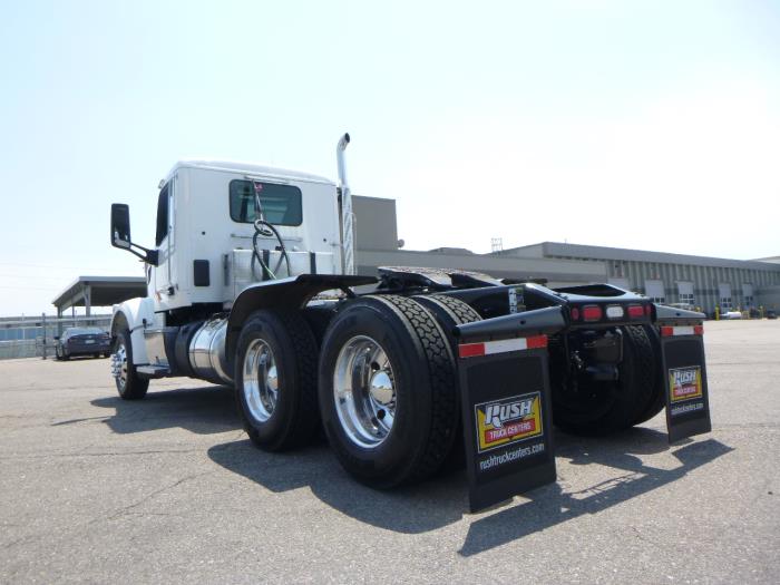 2022 Peterbilt 567-2