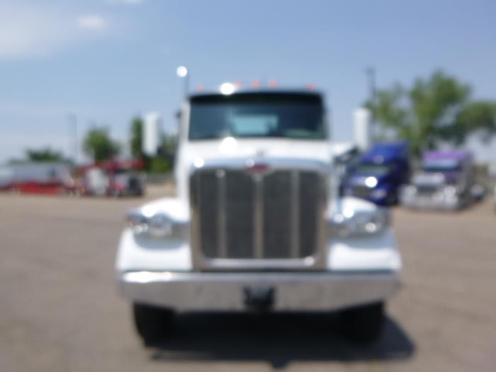 2022 Peterbilt 567-7