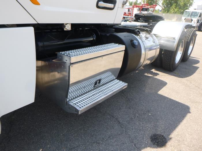2022 Peterbilt 567-19