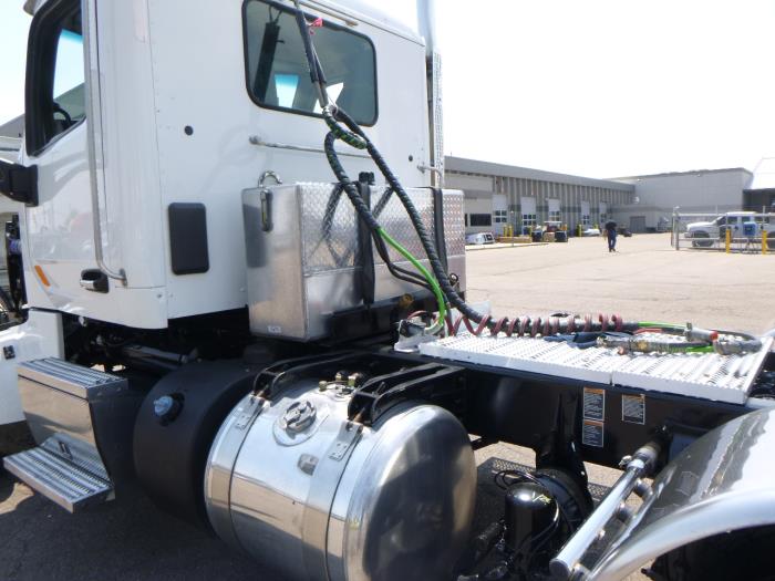 2022 Peterbilt 567-20