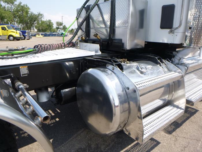 2022 Peterbilt 567-26