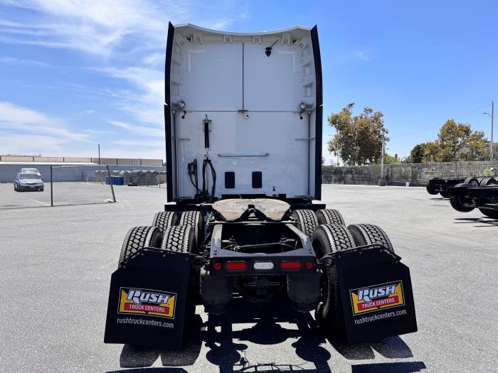 2022 Peterbilt 579-5
