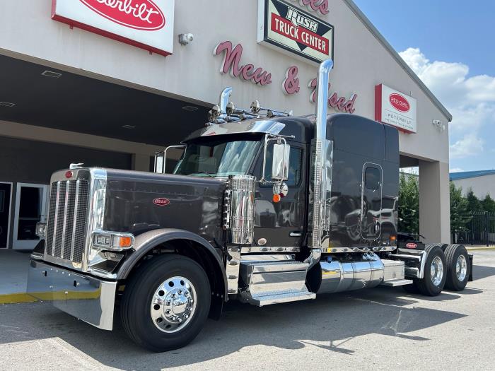 2027 Peterbilt 589-0