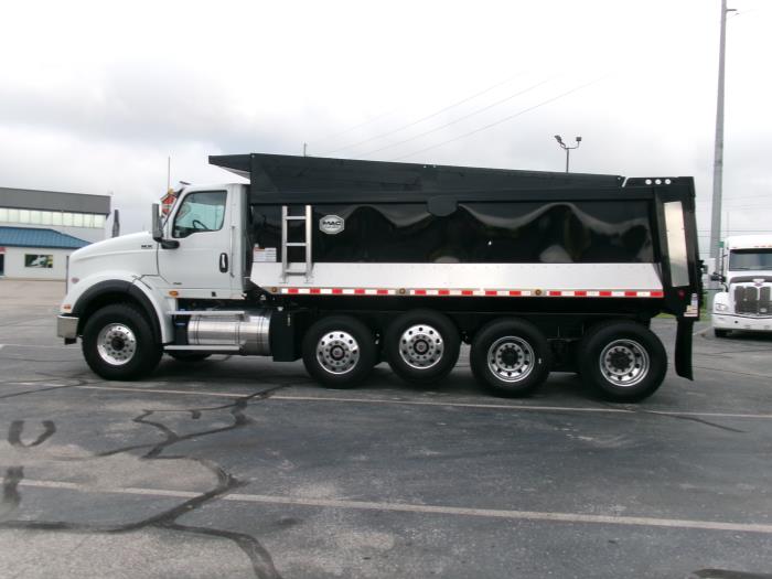 2025 International HX620-4