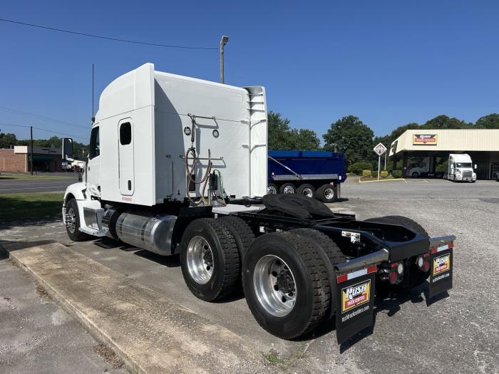2022 Peterbilt 579-2