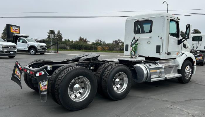 2020 Peterbilt 579-4