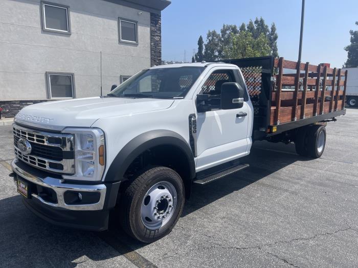 2026 Ford F-550-1