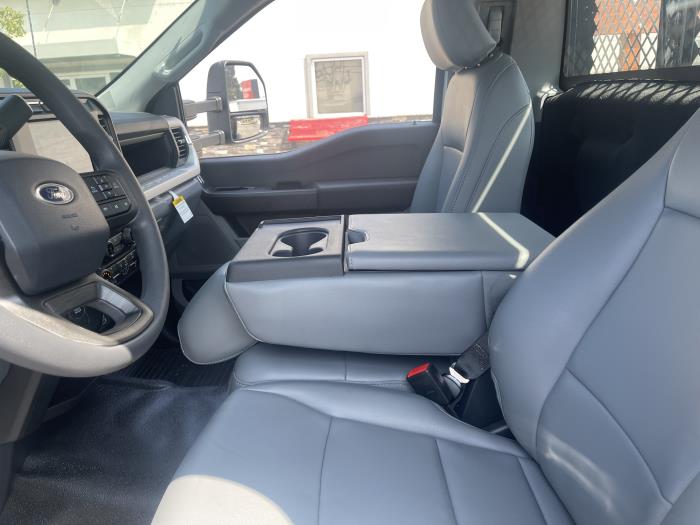 2026 Ford F-550-14