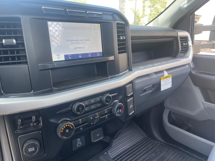 2026 Ford F-550-16
