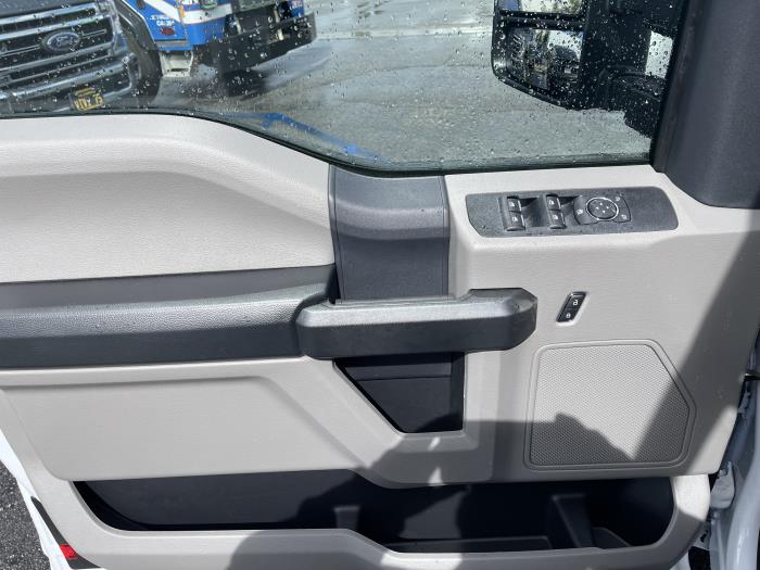 2026 Ford F-250-23