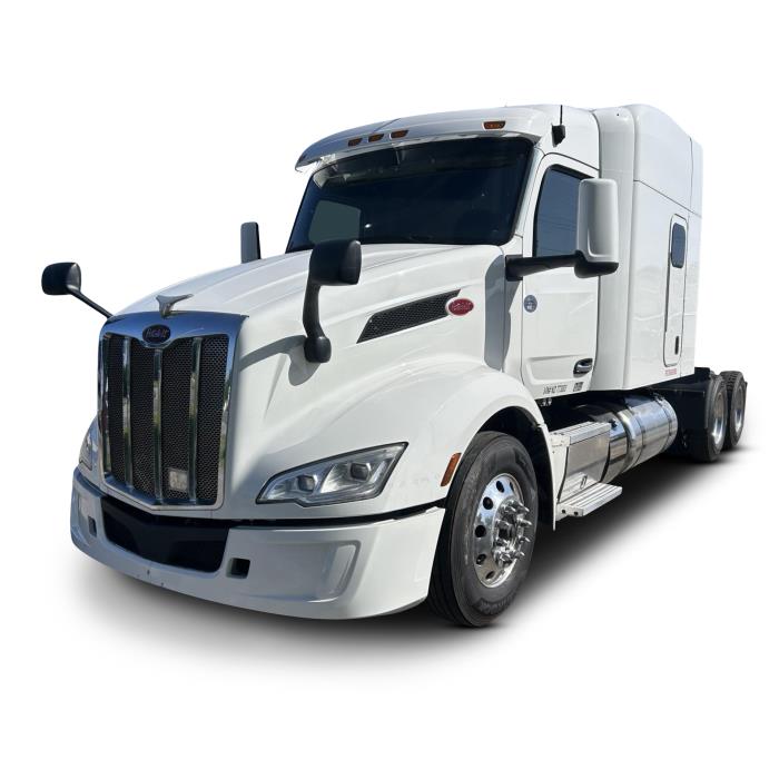 2022 Peterbilt 579-0