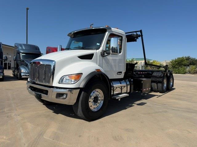 2023 Peterbilt 548-0