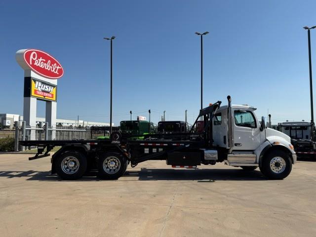 2023 Peterbilt 548-7
