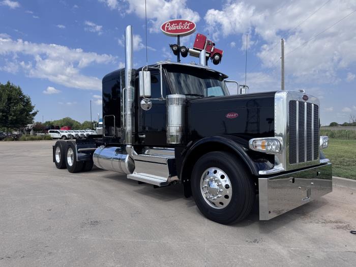 2027 Peterbilt 589-4