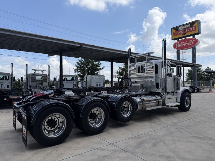2027 Peterbilt 589-6