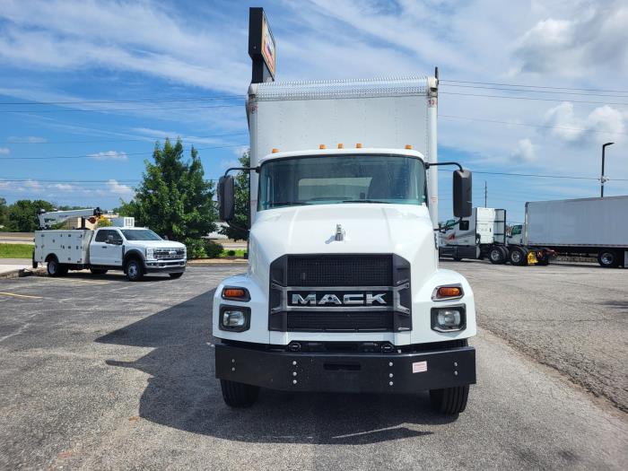 2024 Mack MD6-1