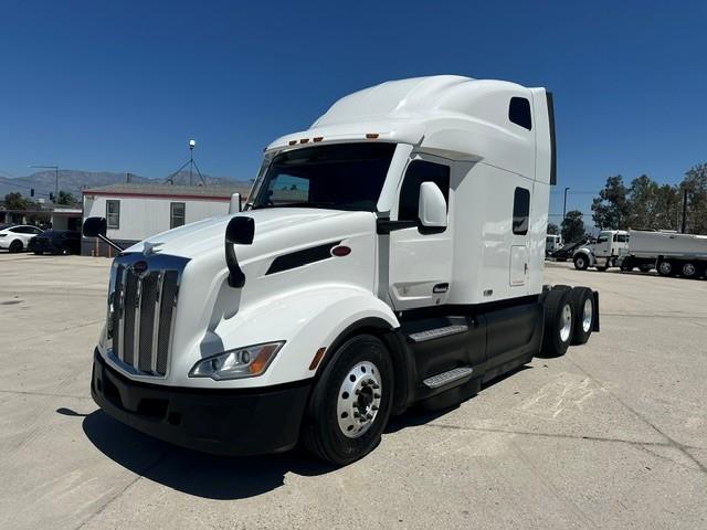 2022 Peterbilt 579-11