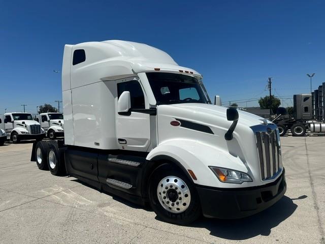 2022 Peterbilt 579-7