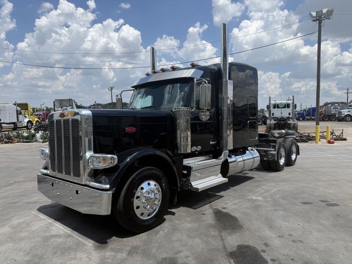 2027 Peterbilt 589-3