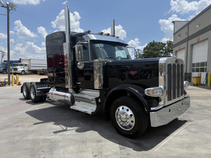 2027 Peterbilt 589-11