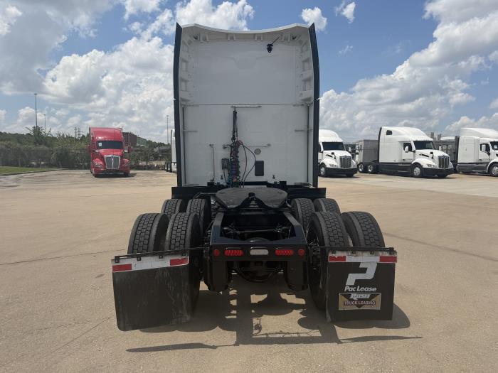 2020 Peterbilt 579-3