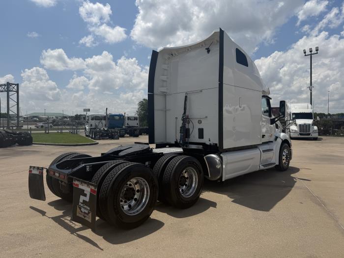 2020 Peterbilt 579-4