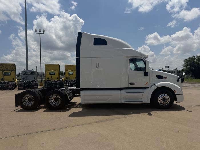 2020 Peterbilt 579-5
