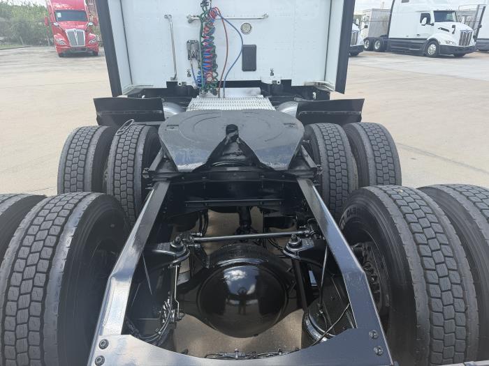 2020 Peterbilt 579-12