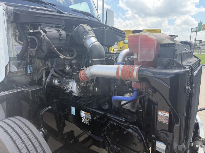 2020 Peterbilt 579-17