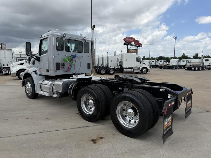 2021 Peterbilt 567-2